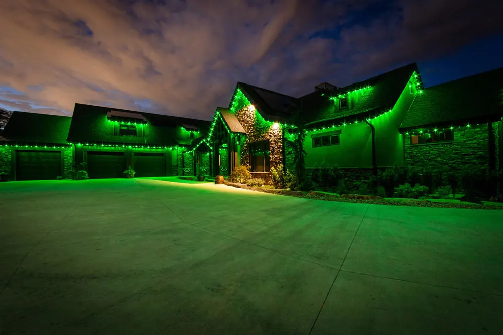 House with permanent lights: Holiday green